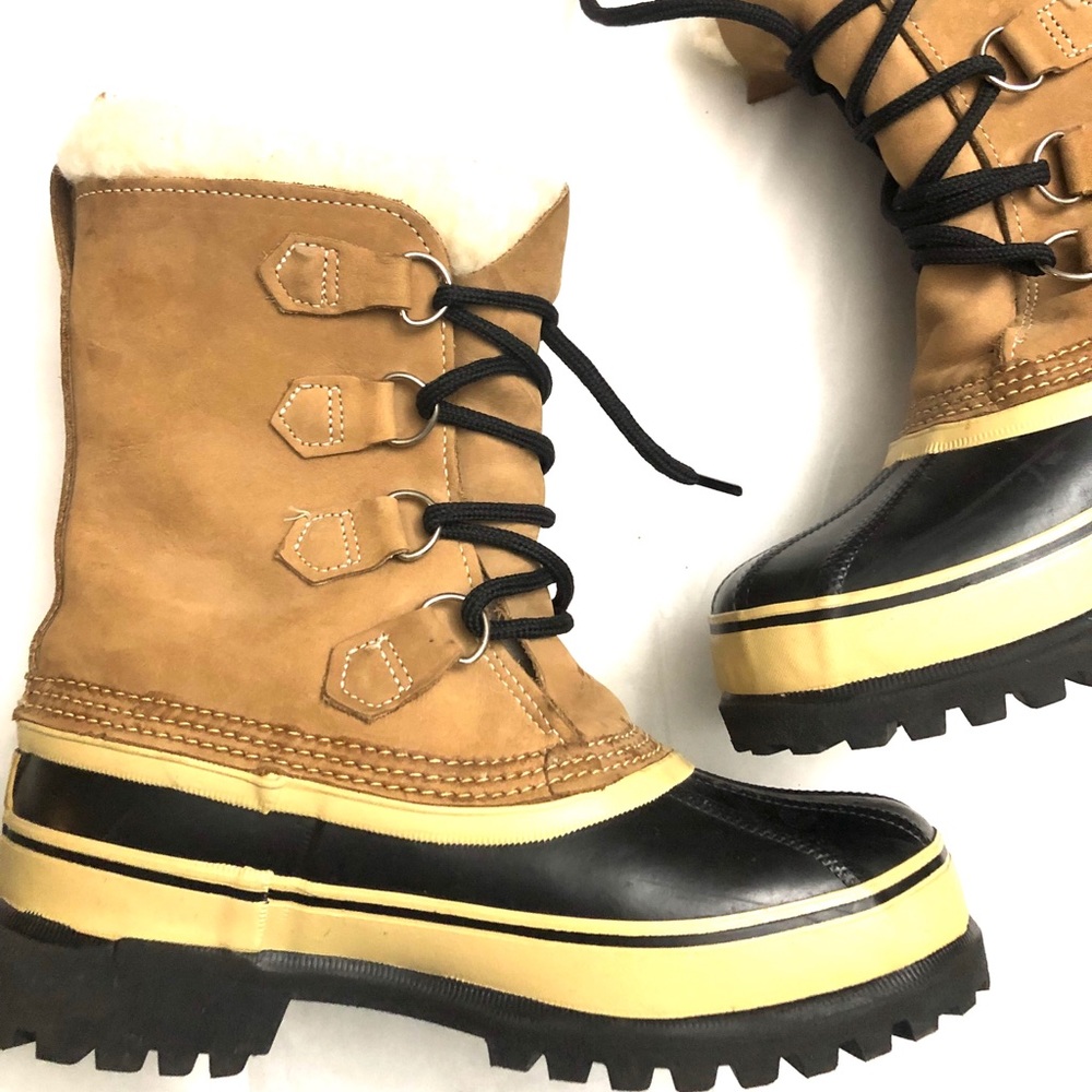 Sorel Caribou Waterproof Winter Boots size 7 Fem